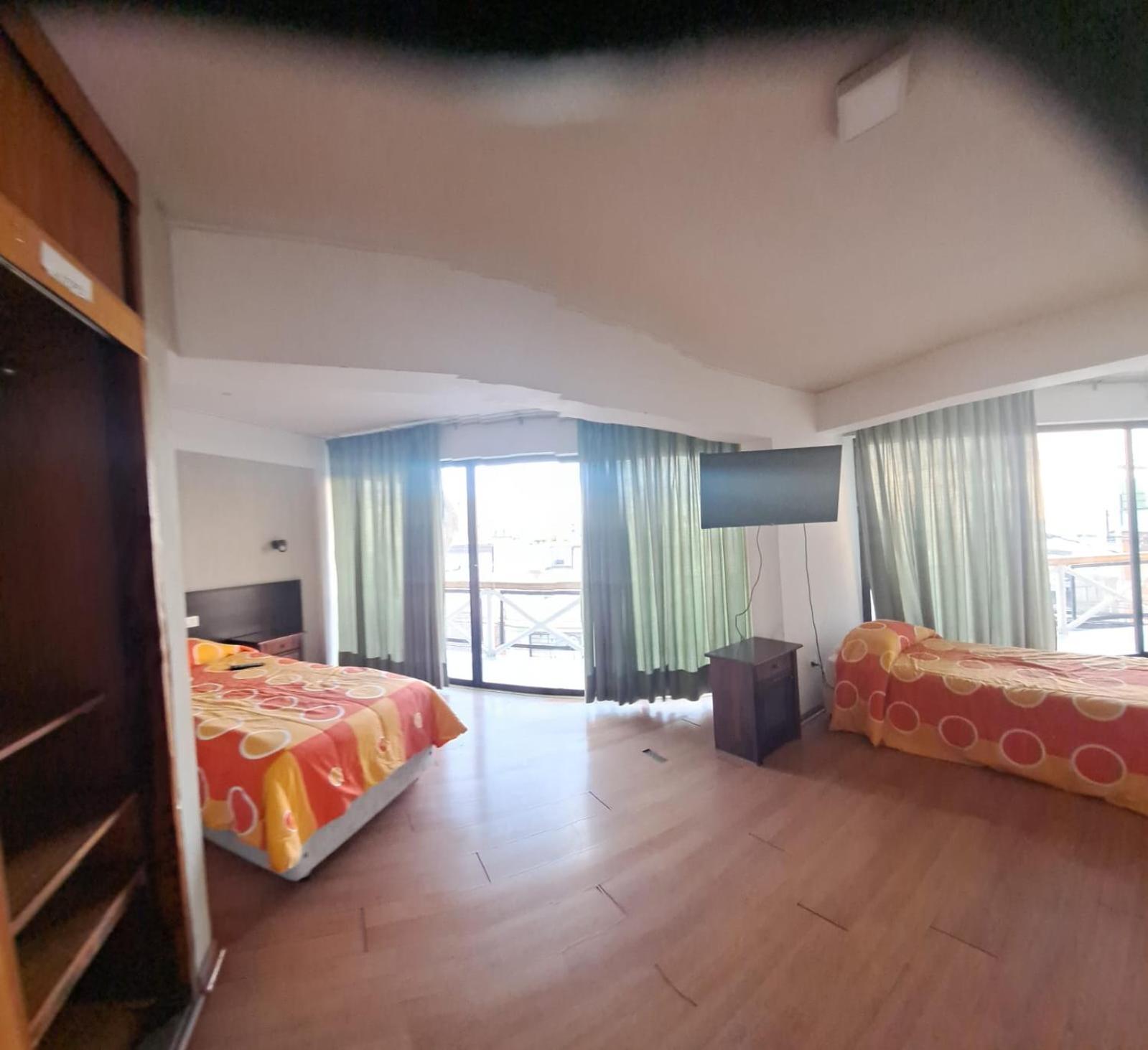 Hotel Charlie Inn Iquique Exteriör bild
