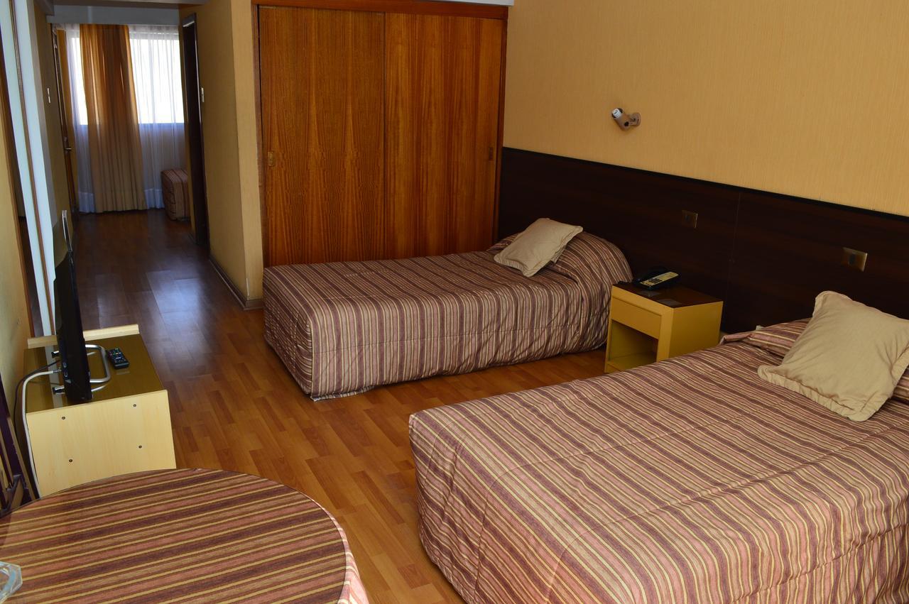 Hotel Charlie Inn Iquique Exteriör bild